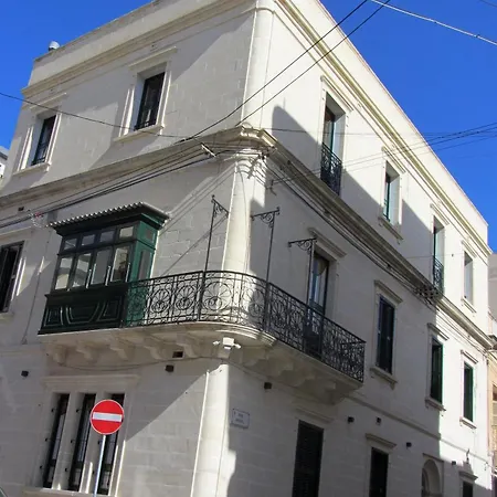 Corner Sliema