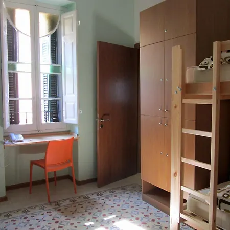 Hostel Corner *
