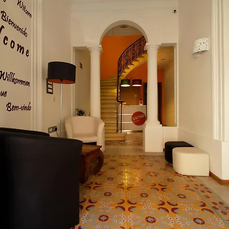Hostel Corner *